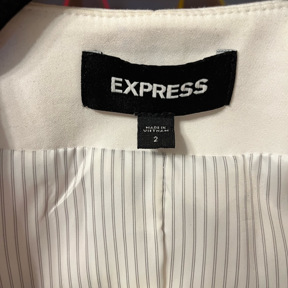 Beatiful white jacket